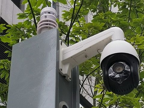 路灯灯杆厂家：智慧路灯3大优势，满足智慧城市多样化场景建设